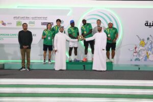شرطة دبي تختتم بطولة التنس
