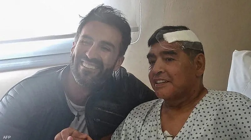 شهادة صادمة من طبيب العناية المركزة حول وفاة مارادونا
